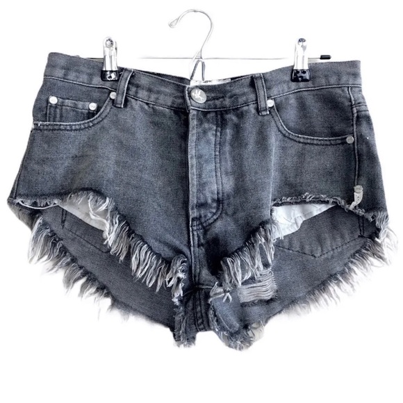 One Teaspoon Pants - One teaspoon Cut Off Roller Shorts